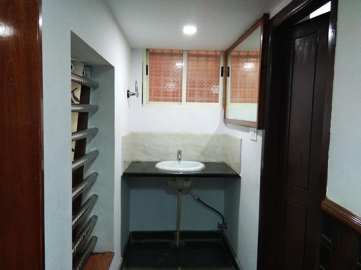 Hotel Sanman Lodge Shimoga Ngoại thất bức ảnh