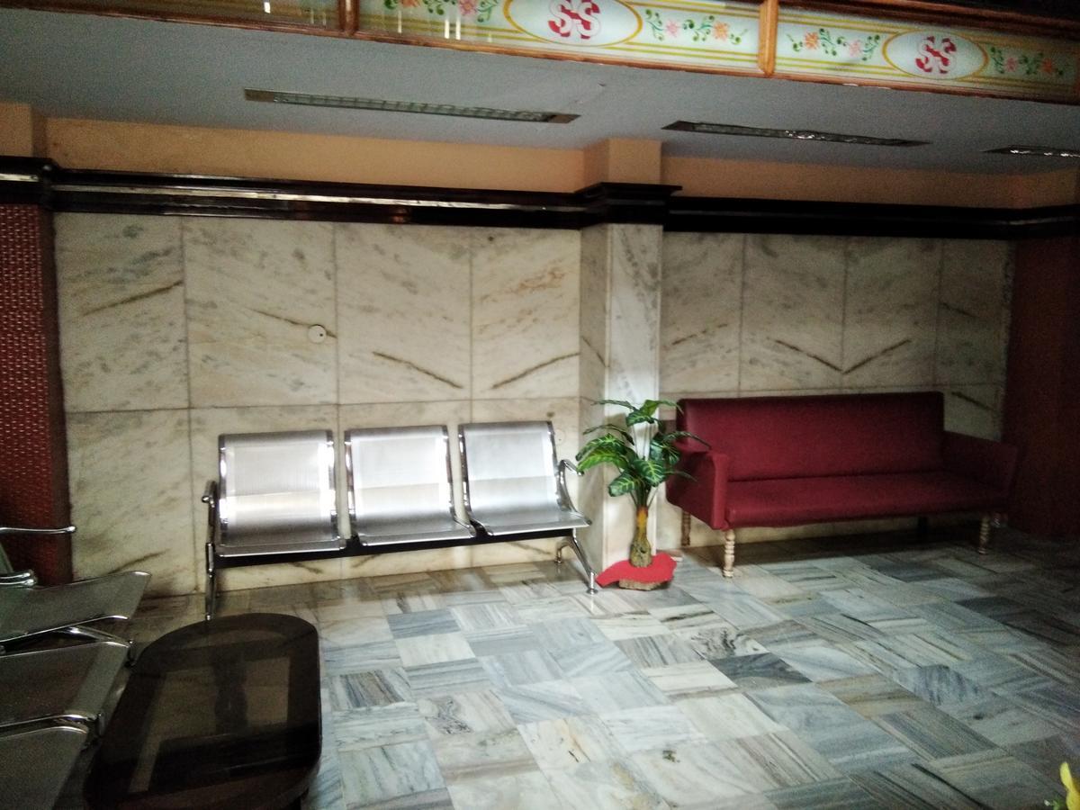 Hotel Sanman Lodge Shimoga Ngoại thất bức ảnh
